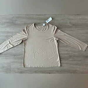 Chico’s Neveah Long Sleeve knit top-size 2
